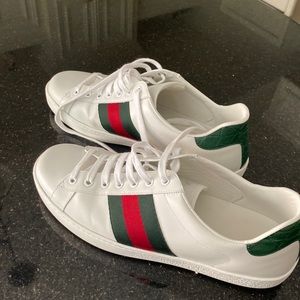 COPY - Authentic Gucci shoes size 81/2